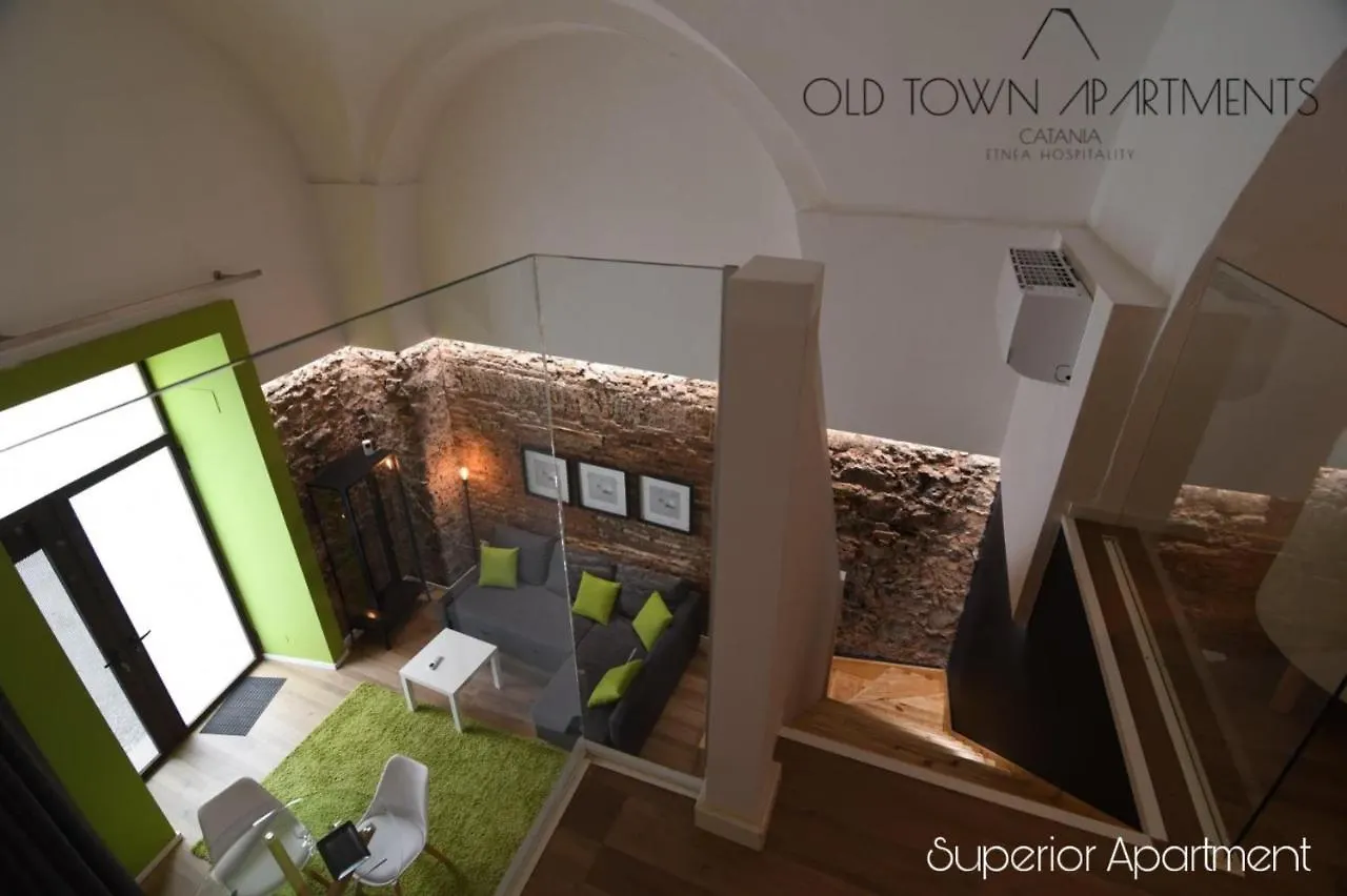 Old Town Apartments CTA